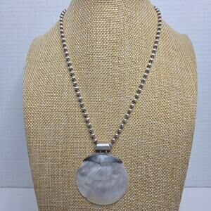 Sterling Silver Signed AZ Mother of Pearl Necklace 925 Italy